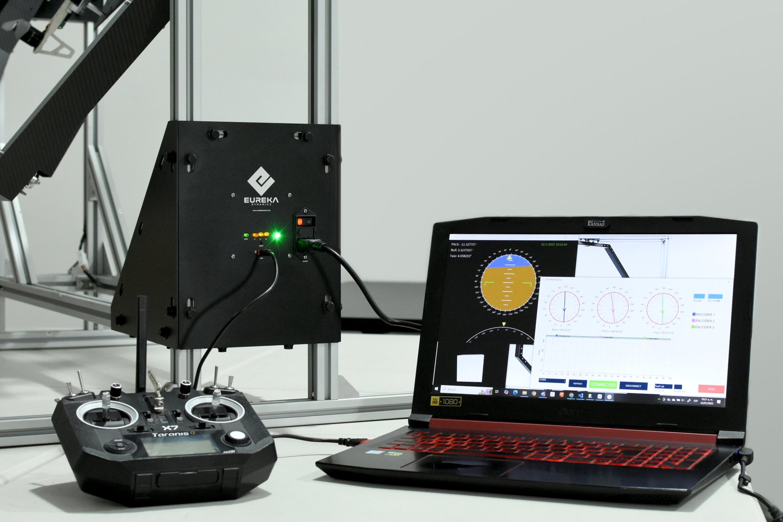 FFT-GYRO software shown on a laptop